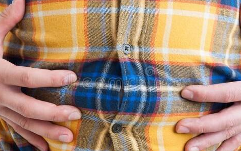 结肠癌早期的4个症状你发现了吗？早发现能救命