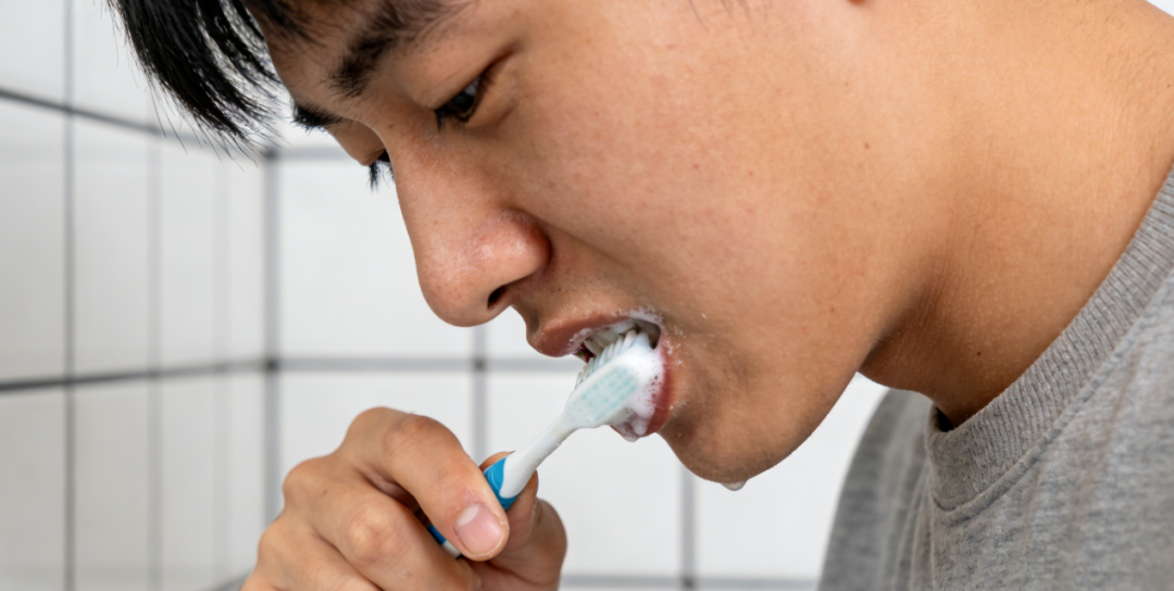 胃不好的人，3个部位会发臭！用好这2个常见食材，清胃火、修黏膜、养脾胃