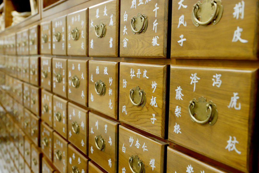 癌细胞转移、扩散的这些表现你有吗？中药如何预防肿瘤扩散转移？